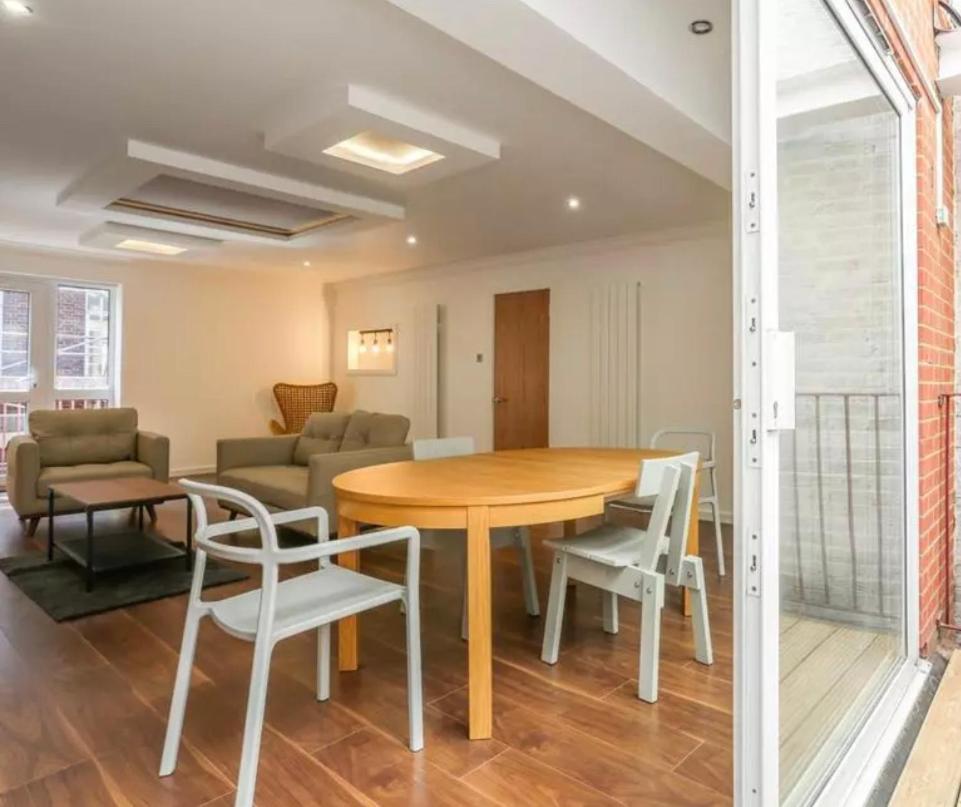 Barbican Pad By Condokeeper لندن المظهر الخارجي الصورة